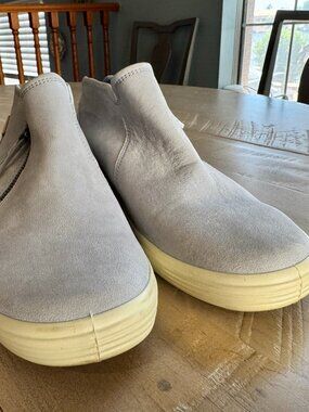 ECCO Soft 7 Low Bootie Grey Nubuck Leather Side Zip Sneakers Women's Size 10